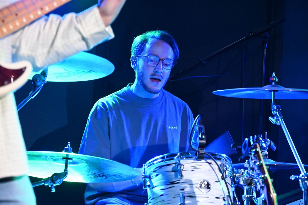 ../Images/10 jaar Ro's Barbershop 082.jpg